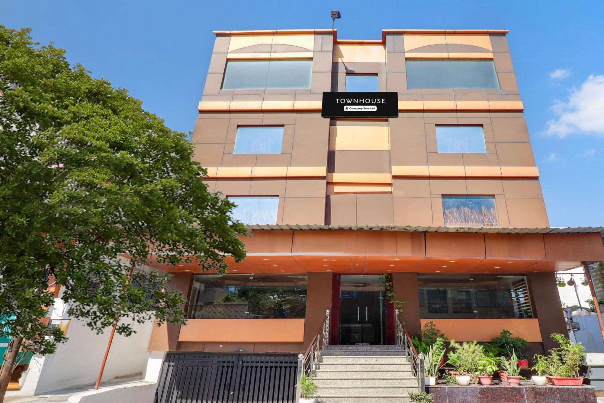 Hotel Super Townhouse Haridwar Near Har Ki Pauri Zewnętrze zdjęcie