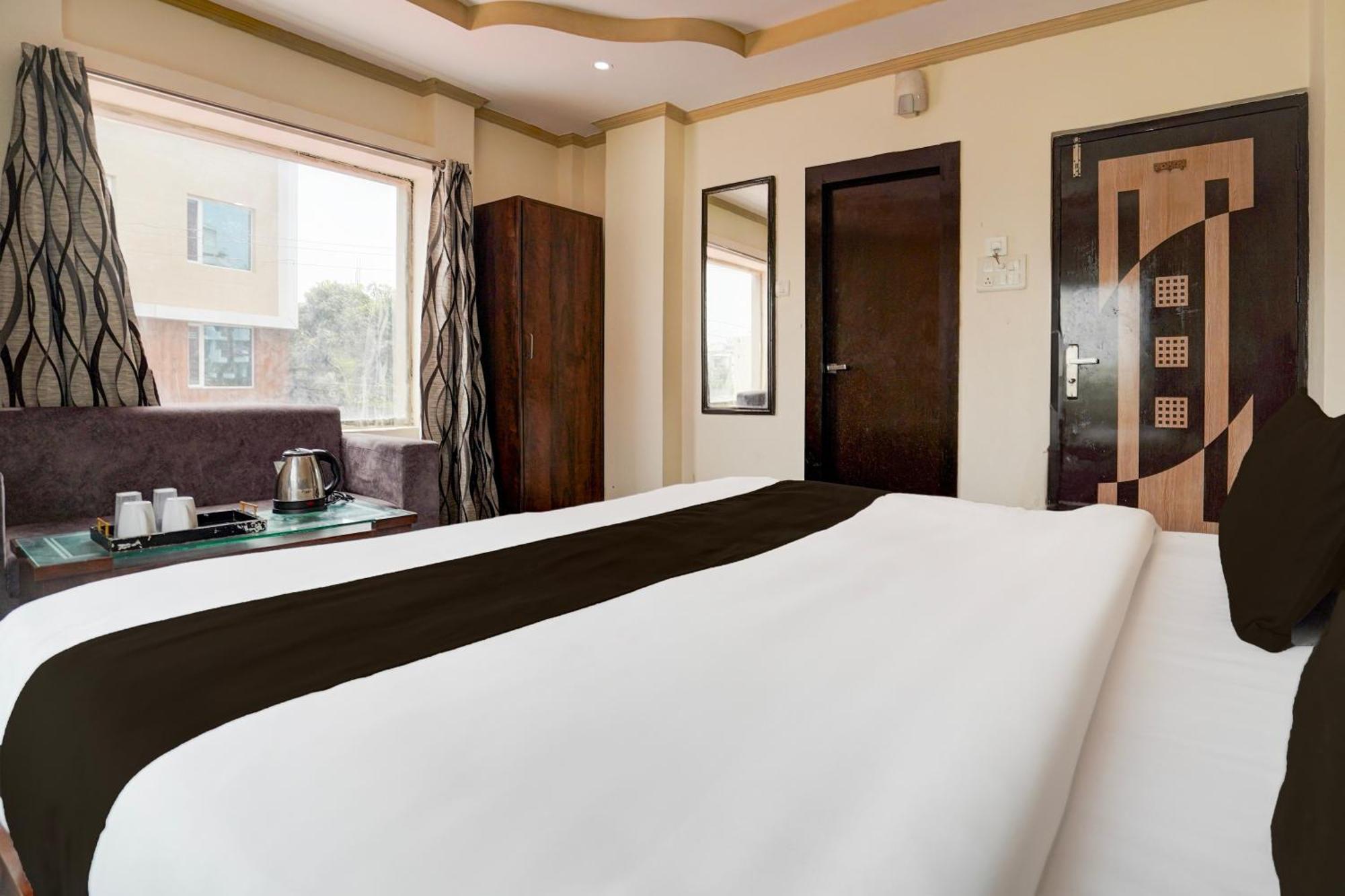 Hotel Super Townhouse Haridwar Near Har Ki Pauri Zewnętrze zdjęcie